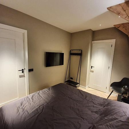 Super De Luxe Privekamer Op Een Toplocatie - Room 2 에크몬드안지 외부 사진
