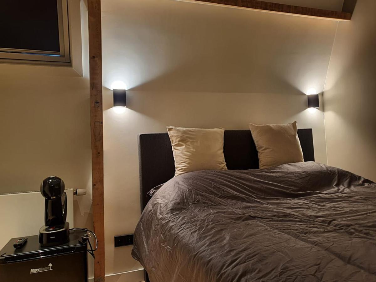 Super De Luxe Privekamer Op Een Toplocatie - Room 2 에크몬드안지 외부 사진