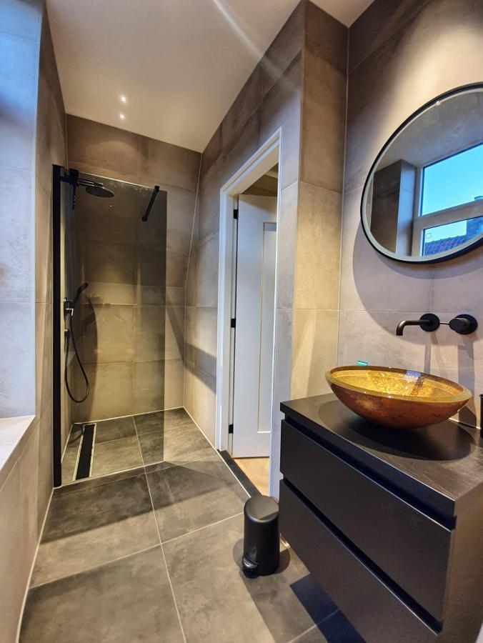 Super De Luxe Privekamer Op Een Toplocatie - Room 2 에크몬드안지 외부 사진