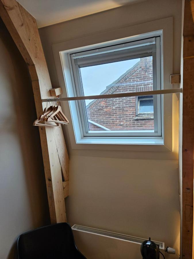 Super De Luxe Privekamer Op Een Toplocatie - Room 2 에크몬드안지 외부 사진